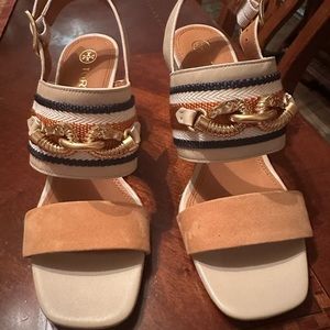 🥰 TORY BURCH Block heels sandals 🔥